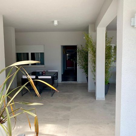Deluxe Suites Mandic Omiš Exterior foto