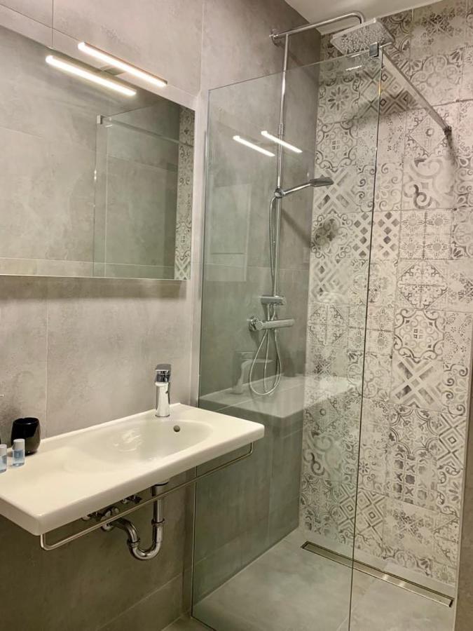 Deluxe Suites Mandic Omiš Exterior foto