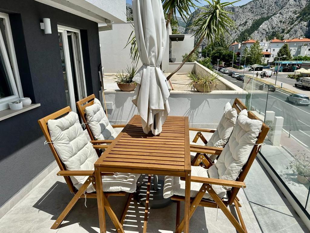 Deluxe Suites Mandic Omiš Exterior foto