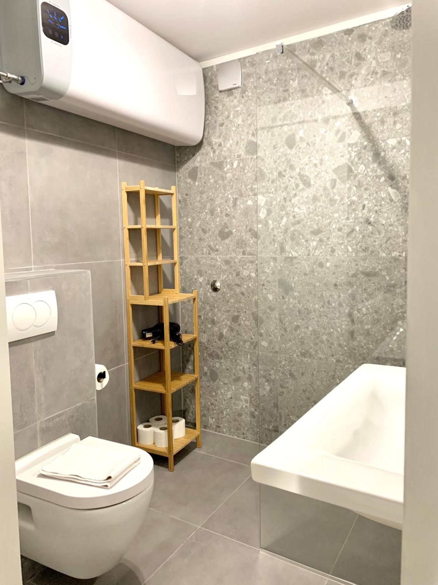 Deluxe Suites Mandic Omiš Exterior foto